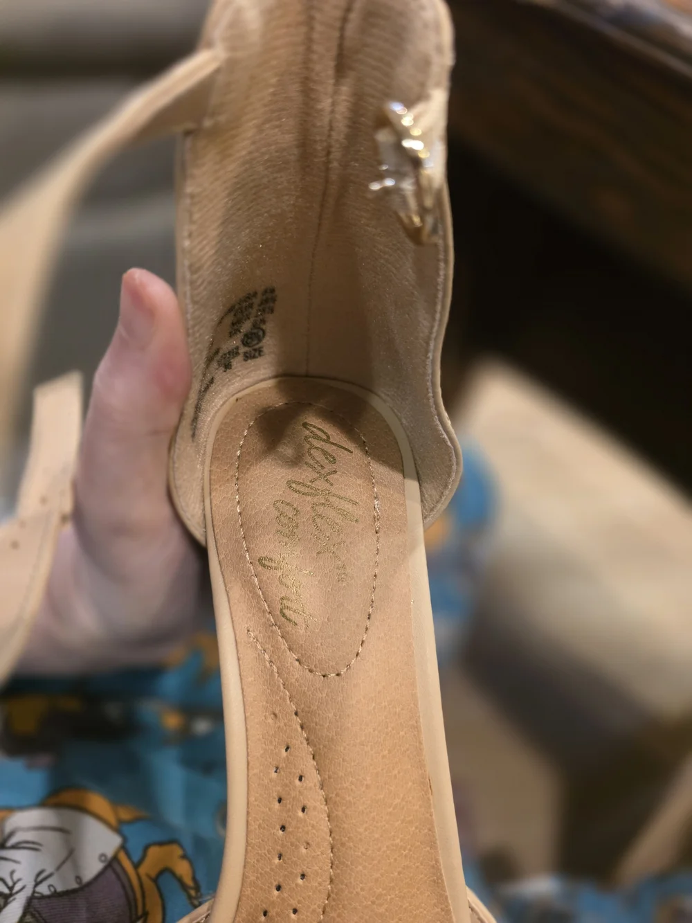 Classic Two-Tone Pointed Toe Ankle Strap Pumps